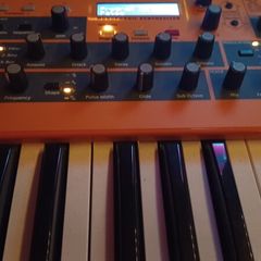 Modern Classic Dave Smith Mopho Keyboard