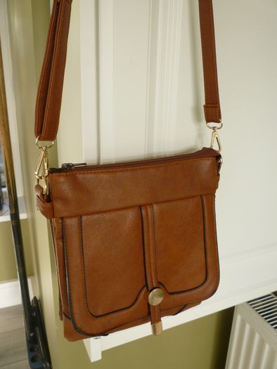 Hand Bag Crossbody Brown Faux Leather Multi Pocket Handbag- Purchased In Carraig Donn
