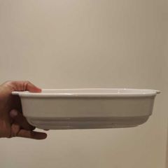 Kitchenware & Dining Bundle - Spice Jars, Cutter, Baking Dish, Cutlery