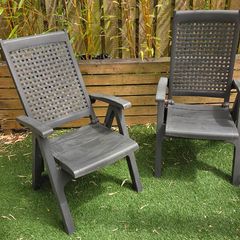 Deck chairs