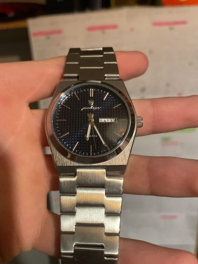hugo poedagar watch