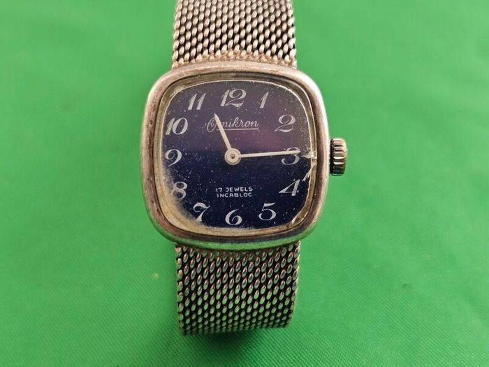 Silver 1940s Swiss Made Omikron Lady's Mechanical Wind up Swiss Watch 800s Silver