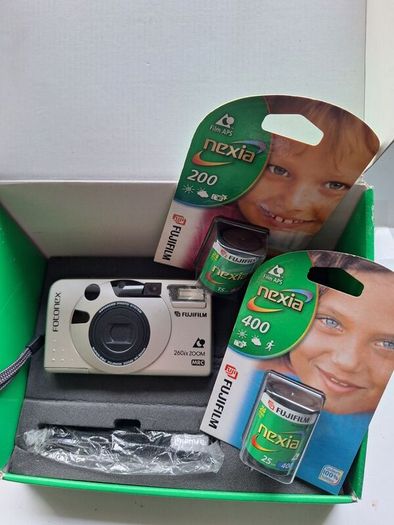 fujifilm fotonex 260ix zoom aps camera boxed + sealed films