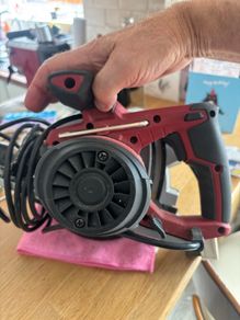 Portable electric saw