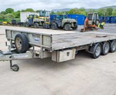 20ft x 8ft tri axle flat bed trailer