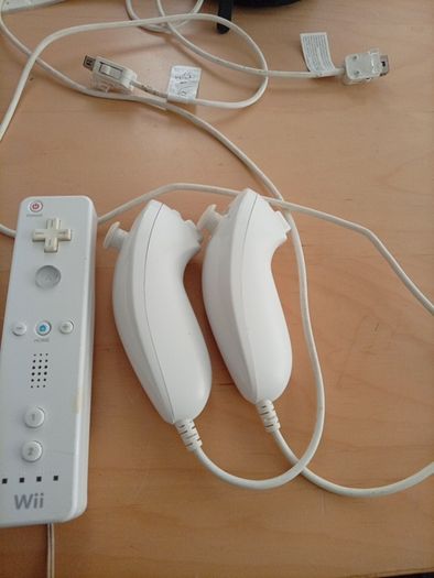 Wii  controlers set