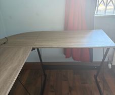 corner desk