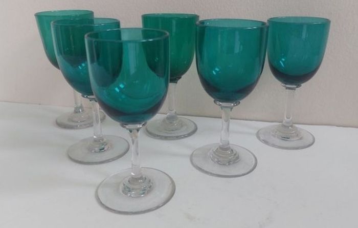 Amazing Set of Six Antique Hand-Blown Bristol Green Sherry Glasses, Stunning Teal Green Bowls with Clear Stems, circa 1890, Capacity 80mls