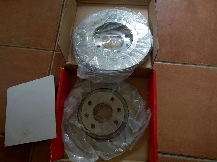 Solid Front Brake Discs 266mmx13mm Citroen C2 C3 Berlingo  Peugeot Partner