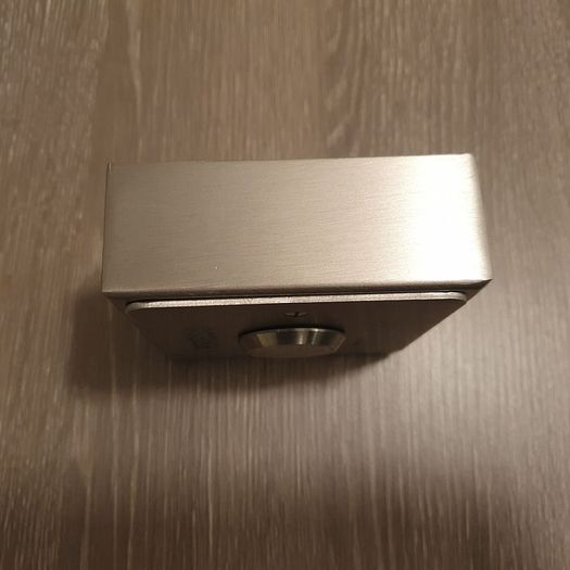Flush 25mm stainless steel exit button SPB003F with back box