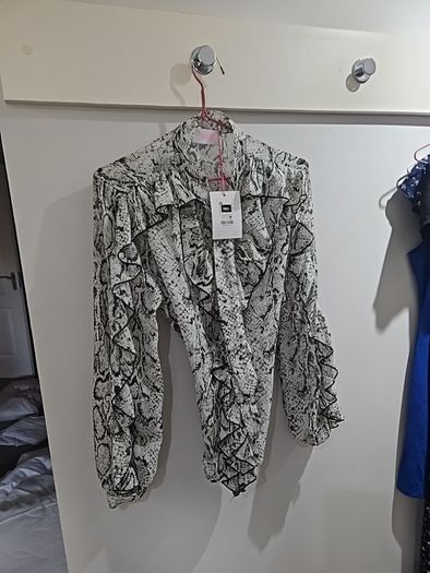 2 blouses and a waist coat size s