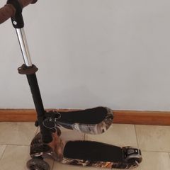 3 Flashing Wheels  Scooter for Children
