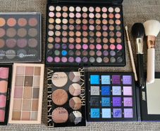 Eyeshadow's