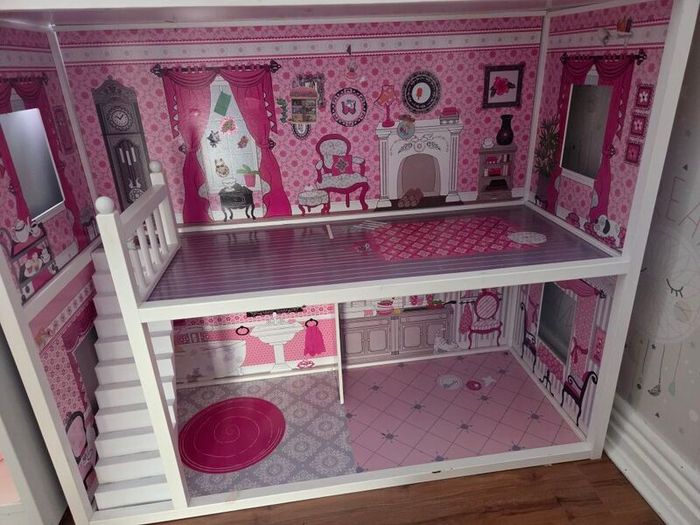 Dolls house