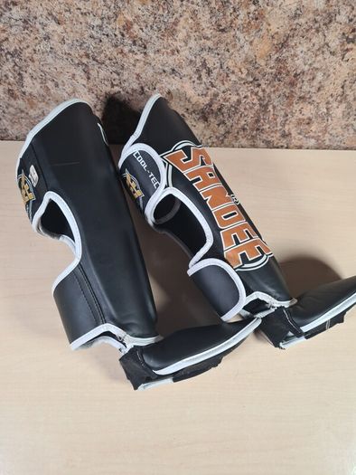 Kids SANDEE COOL-TEC SHIN GUARDS muay thai SIZE XS extra small + groin guard cup