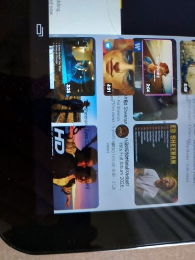 Toshiba 10.1inch Tablet, Model AT10-A, 16GB, great for internet, youtube, games, etc (Circular crack on screen)