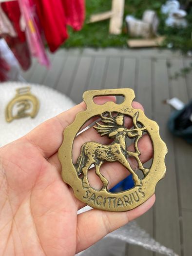 10 antique vintage horse brass