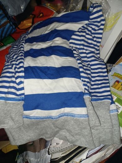 Long Sleeve top/hoodie