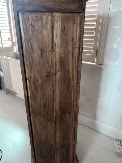 Beautiful slim rustic vintage 10 drawer tallboy in superb condition