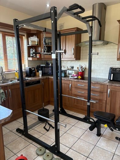 Perfect Gym Weightlifting Up, Power Squat Rack, Olympic Weights, Barbell, Dumbbells, Cable System And More!!
