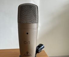 Behringer C-1 Studio Condenser Microphone