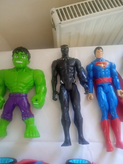 superhero figures