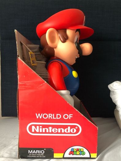 Jakks pacific original  50cm world of Nintendo Mario figure