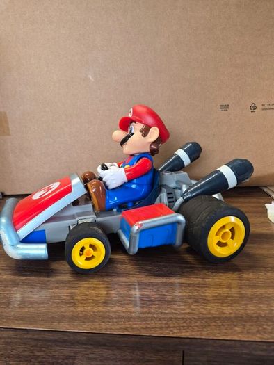 2013 Nintendo Large Mario Mario Kart Remote Control w/ Battery No Remote