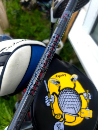 Set of Taylormade Golf Clubs