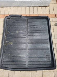 Car boot protector