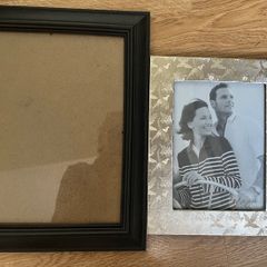 2 Picture Frames