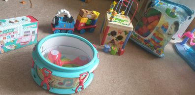 toys