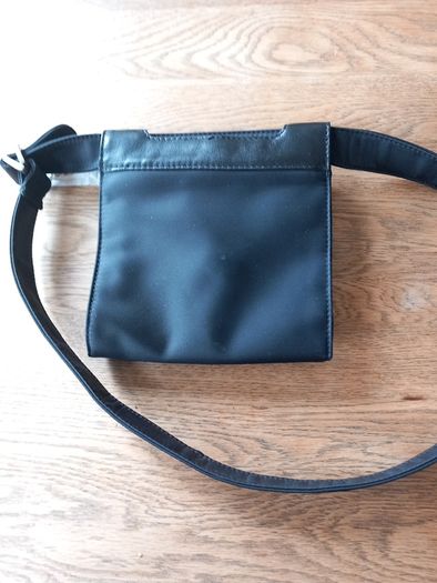 Racing Green Black belt bag
