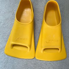 Finis zoomer swim fins