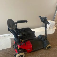 Mobility scooter