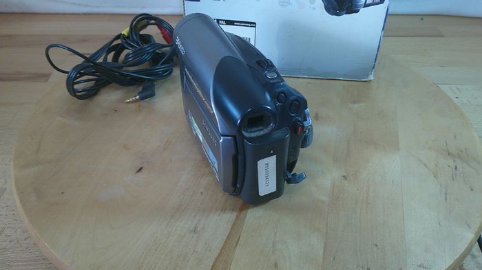 Samsung VP D371 MiniDV Digital Camcorder (PAL) Tested & Working Boxed with Accessories