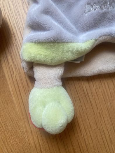 Doudou et Compagnie puppet rattler comforter
