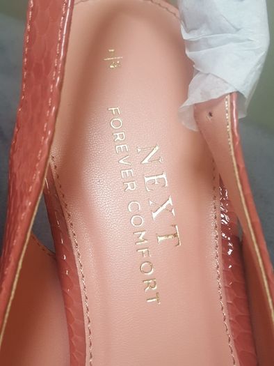 Size 7 Next heels dusty pink