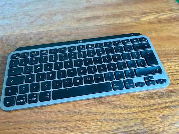 Logitech MX Keys Mini + Logitech MX Anywhere 3S for Mac