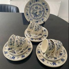 Fabulous vintage Blue onion Ironstone  19 piece tea set