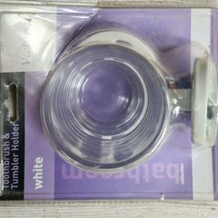 Toothbrush holder