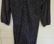Spot pattern midi dress with tie detail