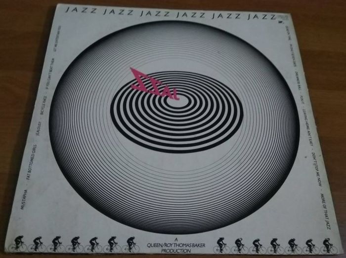 lP Vinil - Queen. 9 Albums + 2 Solo albums. In good condition.