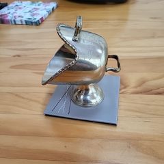 Sugar scuttle vintage