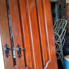 Solid door