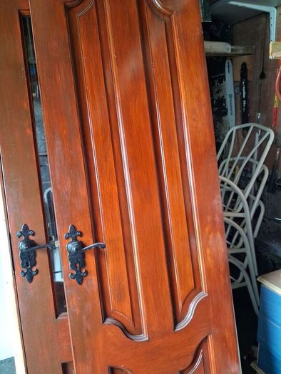 Solid door