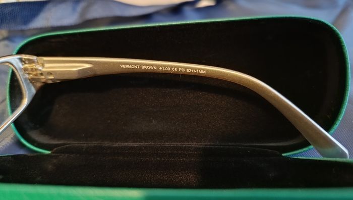 VERMONT Brown +1 Reading Glasses