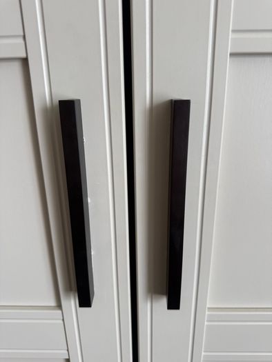 Standing wardrobe/closet