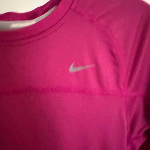 Nike Running pink Tshirt L