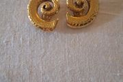 Vintage 1980s  Clip On Gold Plated Earings